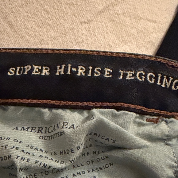 American Eagle Outfitters Women's Dark Jeans never worn. Took tags off - Picture 5 of 5